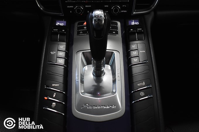 PORSCHE Panamera 3.6 4